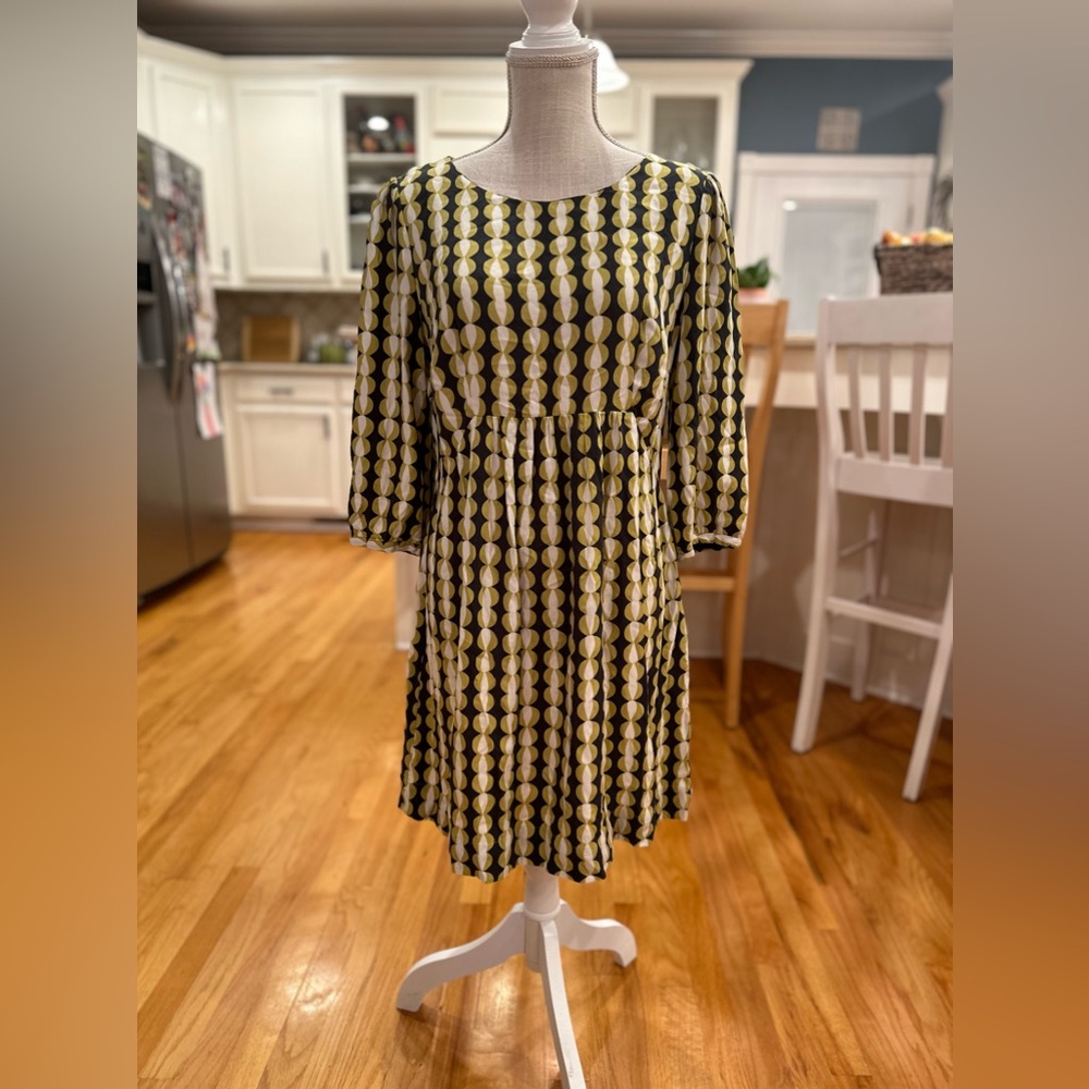 ****Boden green gray and white retro geo circle print tunic dress